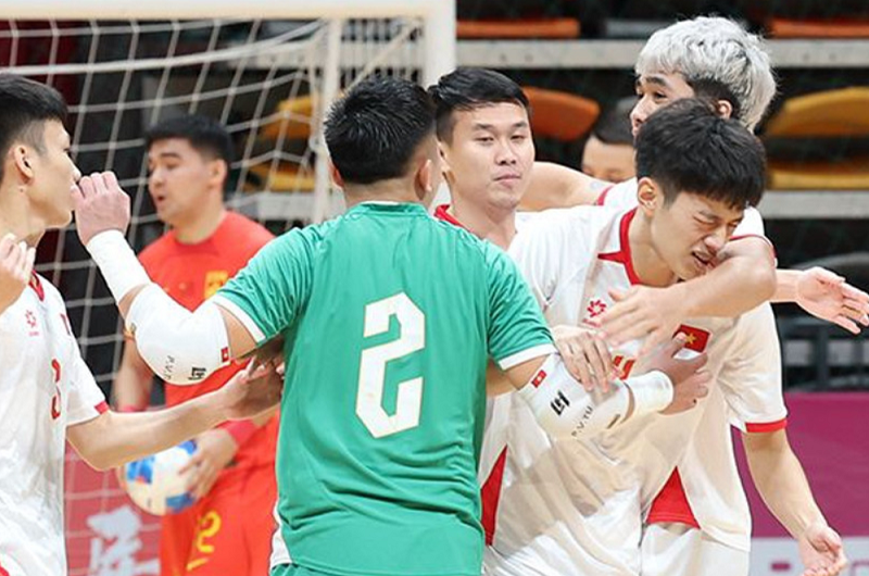 huy-diet-trung-quoc-futsal-viet-nam-chung-to-ban-linh-top-dau-chau